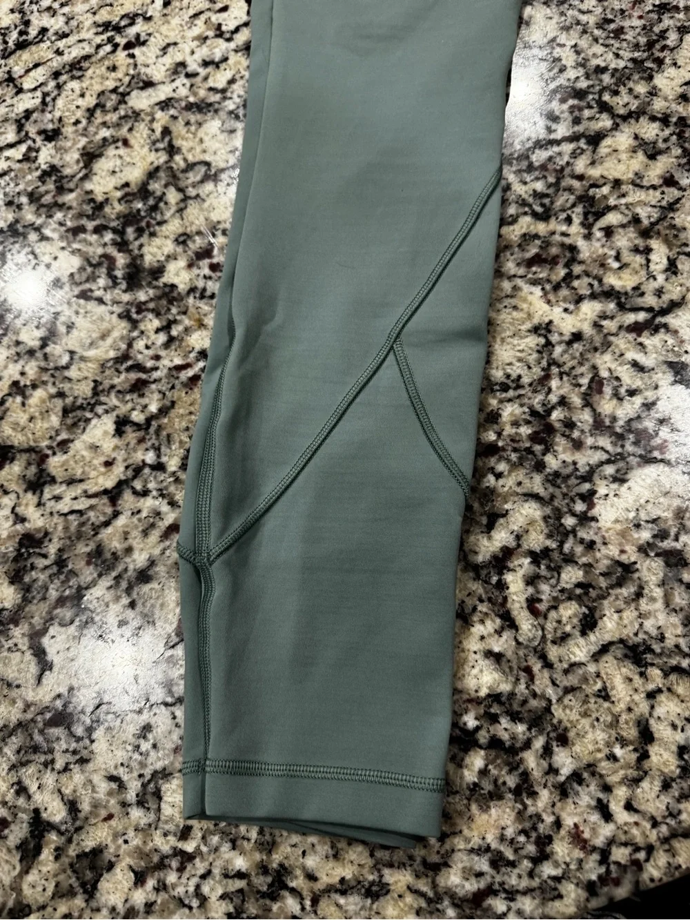 lululemon athletica Speed up tight 28” Sage Green High-Waist Leggings